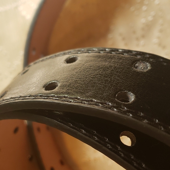 Two stylish vegan belts New never used! 38-40 large - Picture 3 of 8